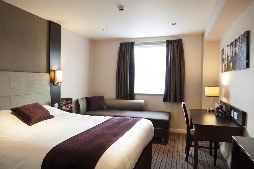 Premier Inn Norwich City Centre - Duke Street Экстерьер фото
