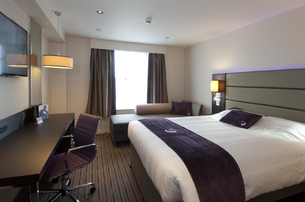 Premier Inn Norwich City Centre - Duke Street Экстерьер фото